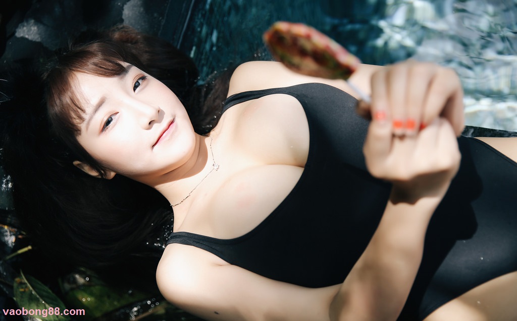 Mang Guo Keke khoe vong ba 8