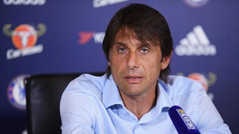 chelsea-thay-conte-bang-cach-moi-bo-gia-ngoi-vao-ghe-nong. 1