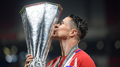 atletico-madrid-gianh-chuc-vo-dich-europa-league-trong-su-nghen-ngao-2