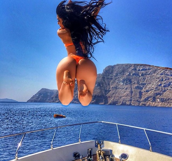 hot-girl-phong-gym-Jailyne-Ojeda-Ochoa--khien-trieu-quy-ong-tan-chay (1)