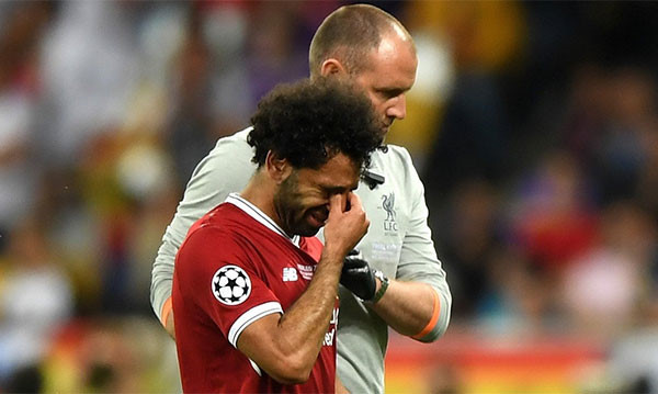 khong-ngo-salah-va-karius-da-tro-nen-yeu-duoi-den-vay-trong-mat-dan-anh-2