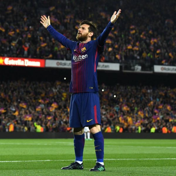 lionel-messi-va-cristiano-ronaldo-lap-ky-luc-moi. 1