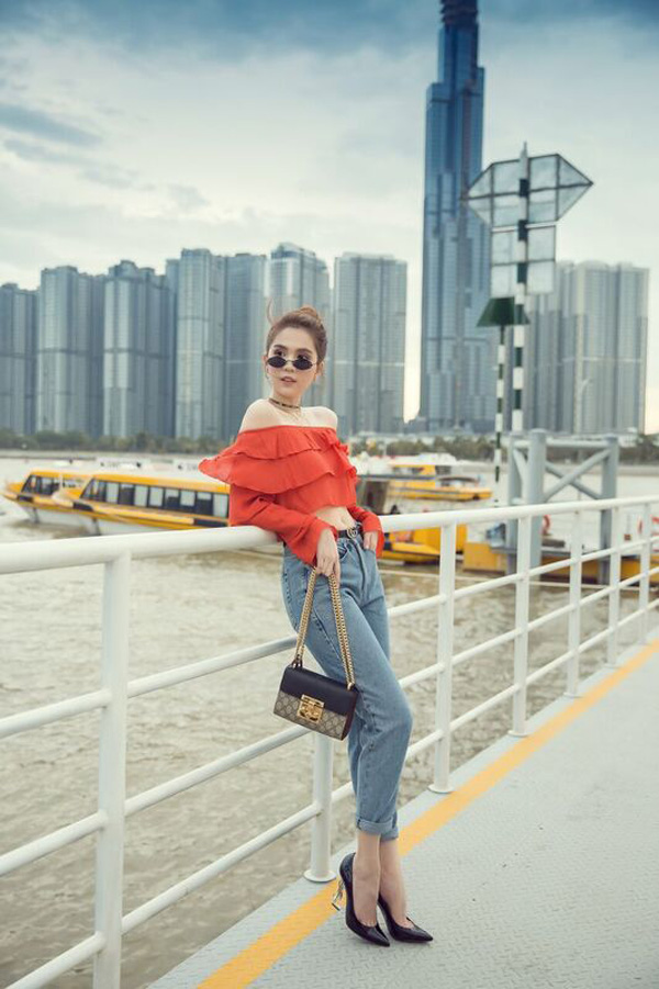 ngoc-trinh-chat-nhu-nuoc-cat-theo-duoi-phong-cach-moi-1 (10)