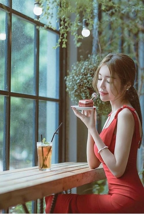 nong-bong-nhu-ba-me-hai-con-elly-tran-10