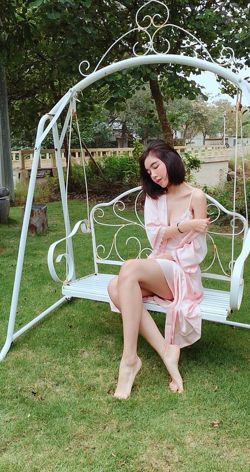 nong-bong-nhu-ba-me-hai-con-elly-tran-5