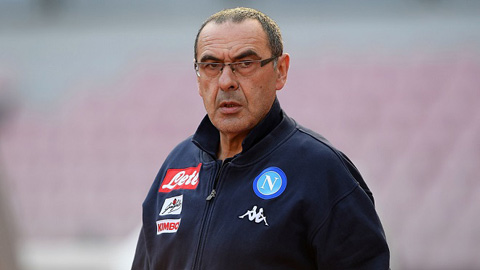 sao-napoli-xac-nhan-thong-tin-hlv-maurizio-sarri-se-thay-the-conte-2