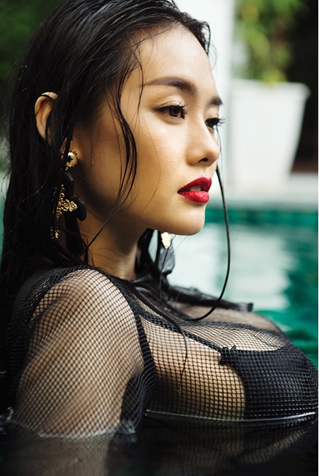 linh-chi-khoe-duong-cong-ngut-ngan-trieu-quy-ong-me-man (10)