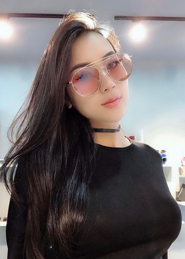 nga-tay-khoe-body-sieu-muot-khien-cac-chang-xit-nuoc (1)