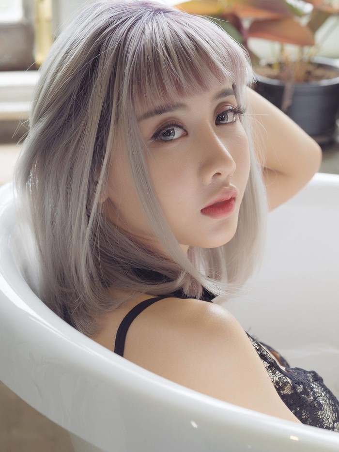 suyt-ngat-vi-cap-buoi-cang-mong-cua-Chadaporn-Rungsanpreecha (2)