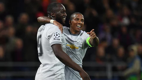 lukaku-tiet-lo-thu-vi-ve-phong-thay-do-m-u-1