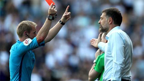 slaven-bilic-tro-thanh-hlv-dau-tien-nhan-the-do-theo-quy-dinh-moi-1