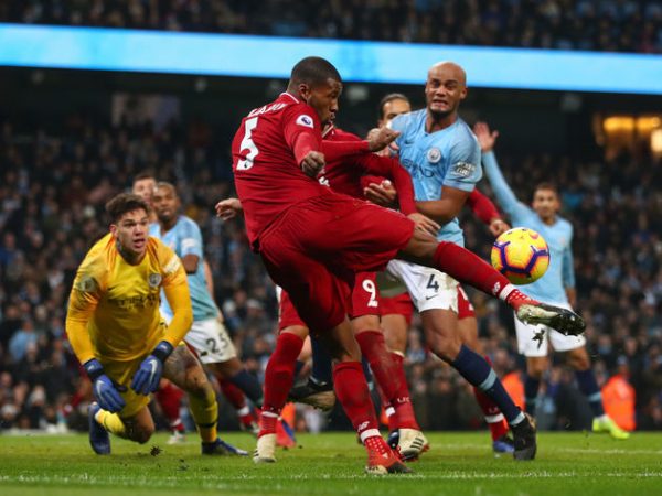 rooney-len-tieng-ung-ho-liverpool-cuop-ngoi-man-city-2