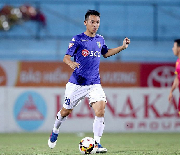 tien-ve-hung-dung-tin-ha-noi-fc-choi-hay-hon-trieu-tien-1