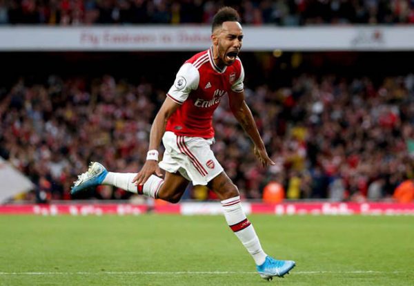 ai-se-giu-cuong-vi-thu-linh-arsenal-sau-hanh-dong-cua-xhaka-1